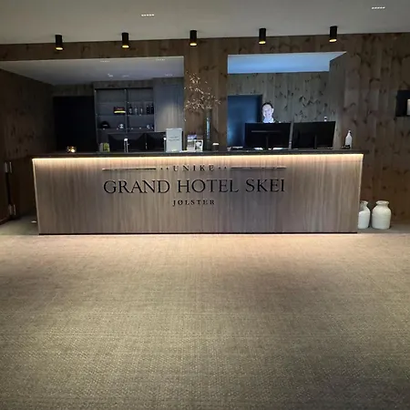 Hotell Thon Partnerhotel Jølster