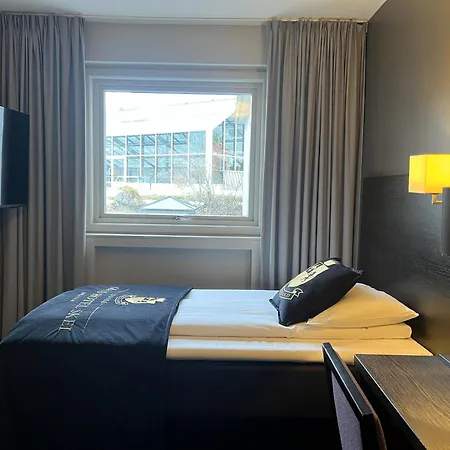 Hotell Thon Partnerhotel Jølster 4*