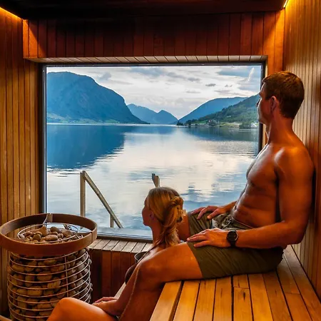 Thon Partnerhotel Jølster 4*