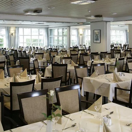 Grand - Unike Hotel 4*