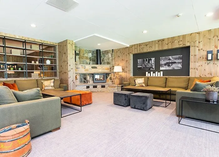 Hotel Grand - Unike