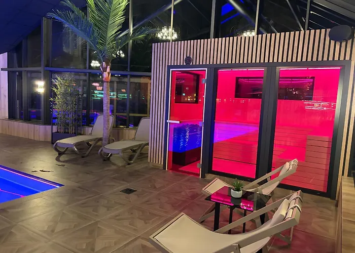 Grand - Unike Hotel