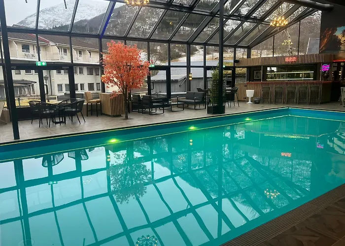 Hotel Grand - Unike 4*