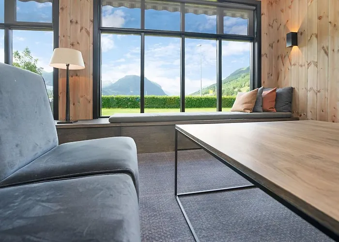 Hotel Grand - Unike 4*