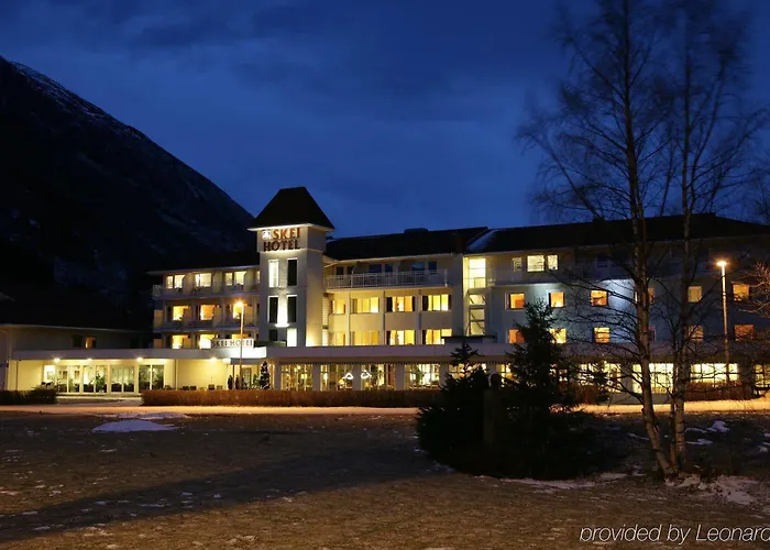 Grand - Unike Hotel 4*