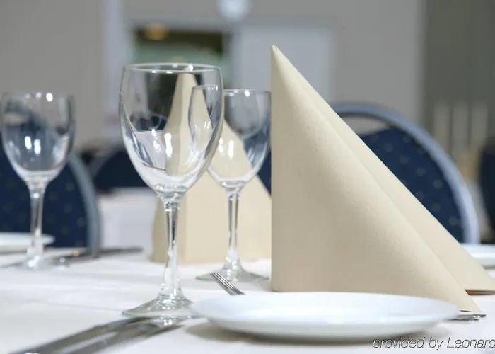 Hotel Grand - Unike 4*