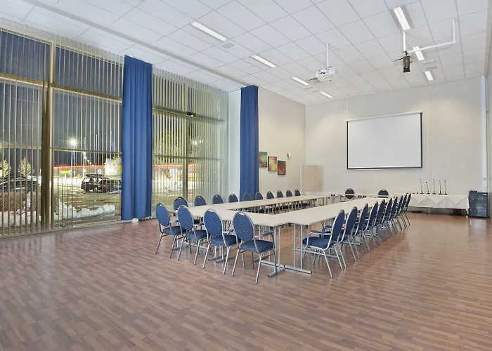Hotel Grand - Unike 4*