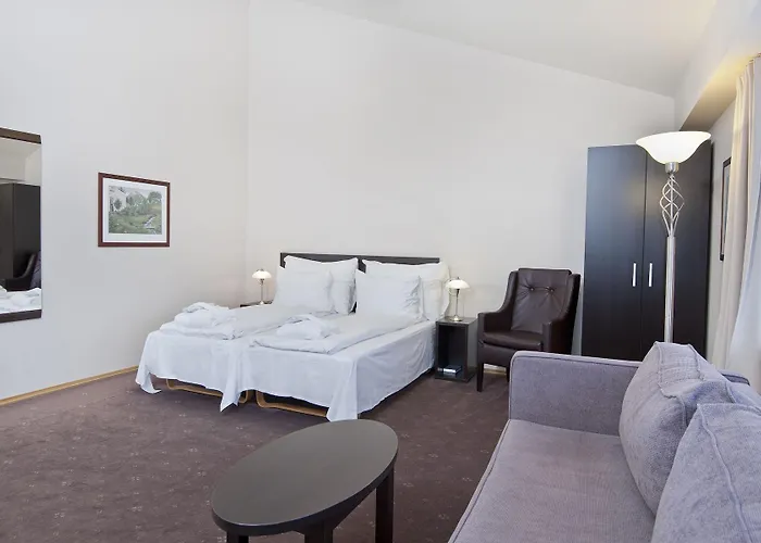 Hotel Grand - Unike